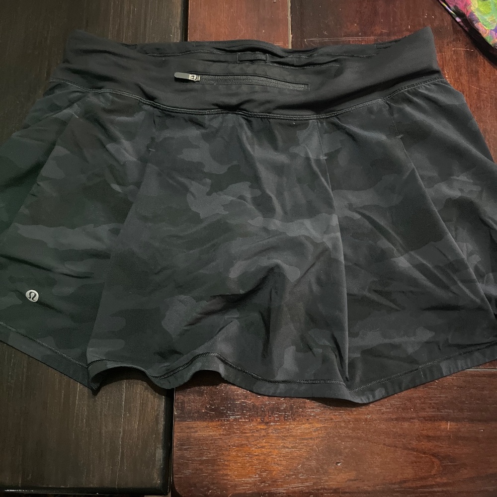3 LuluLemon Tennis Skirts size 10 - Picture 4 of 7